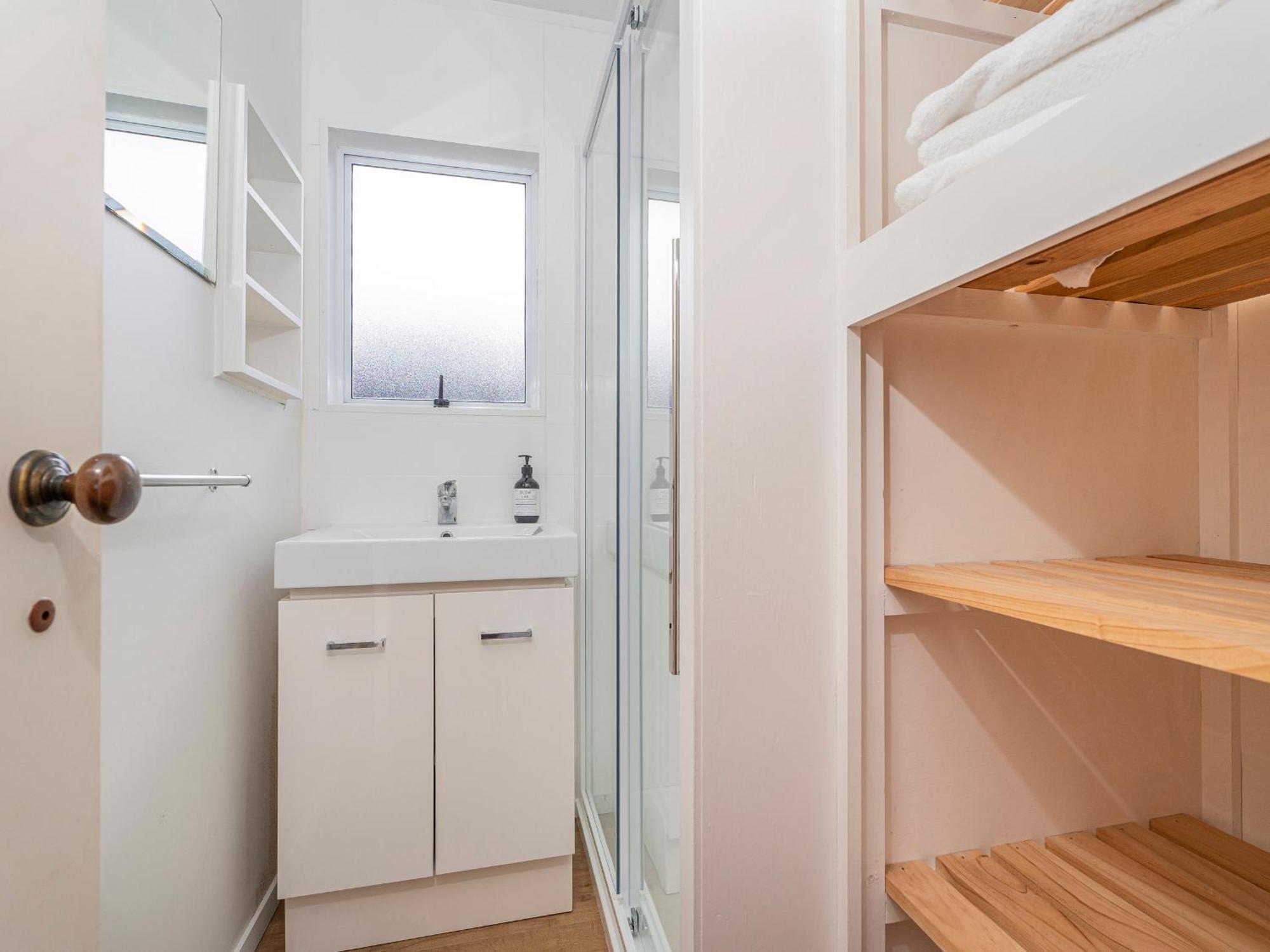 Retreat By The Beach - Pauanui Holiday Home Eksteriør bilde