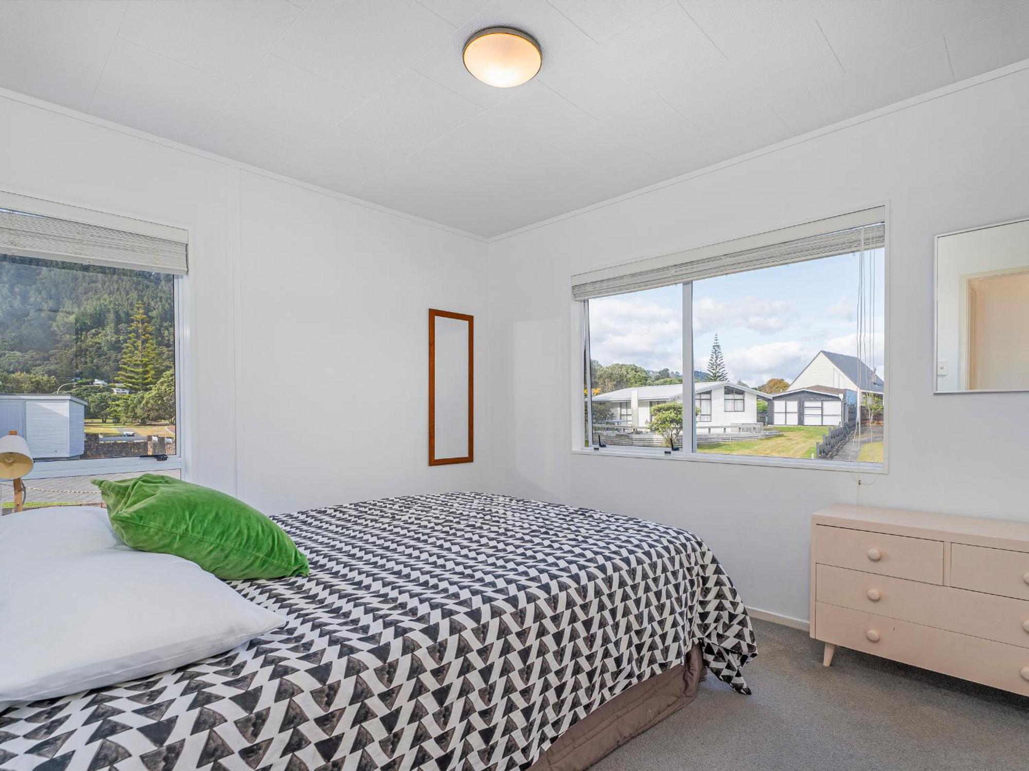 Retreat By The Beach - Pauanui Holiday Home Eksteriør bilde