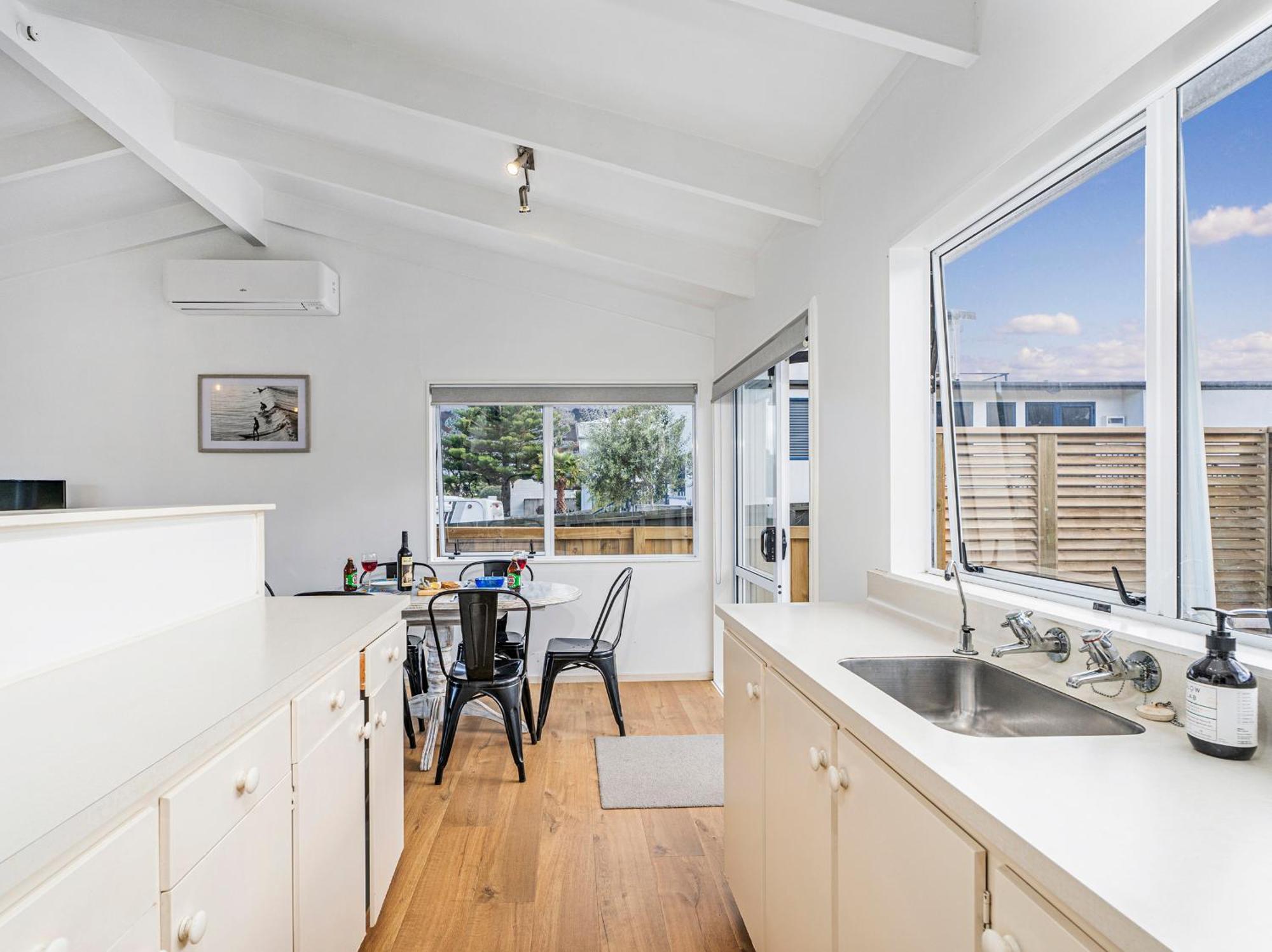 Retreat By The Beach - Pauanui Holiday Home Eksteriør bilde